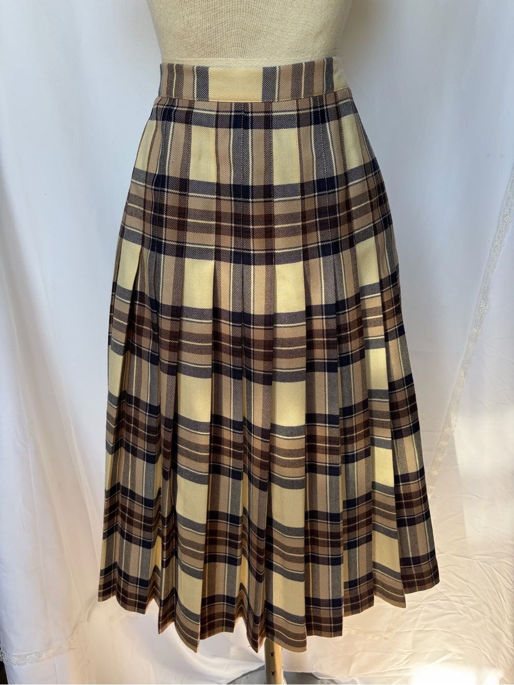 Classic Pleated Plaid Midi Skirt in Cream and Brown